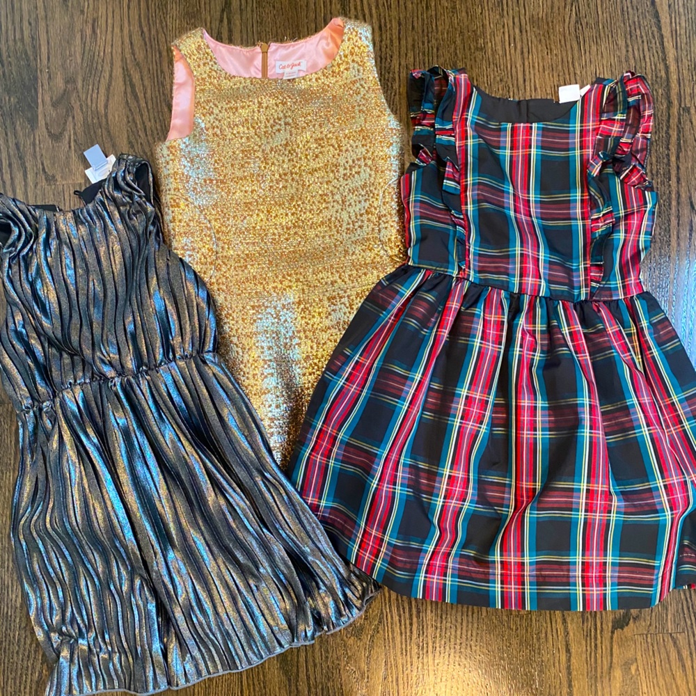 Small (6-7) Holiday Dresses